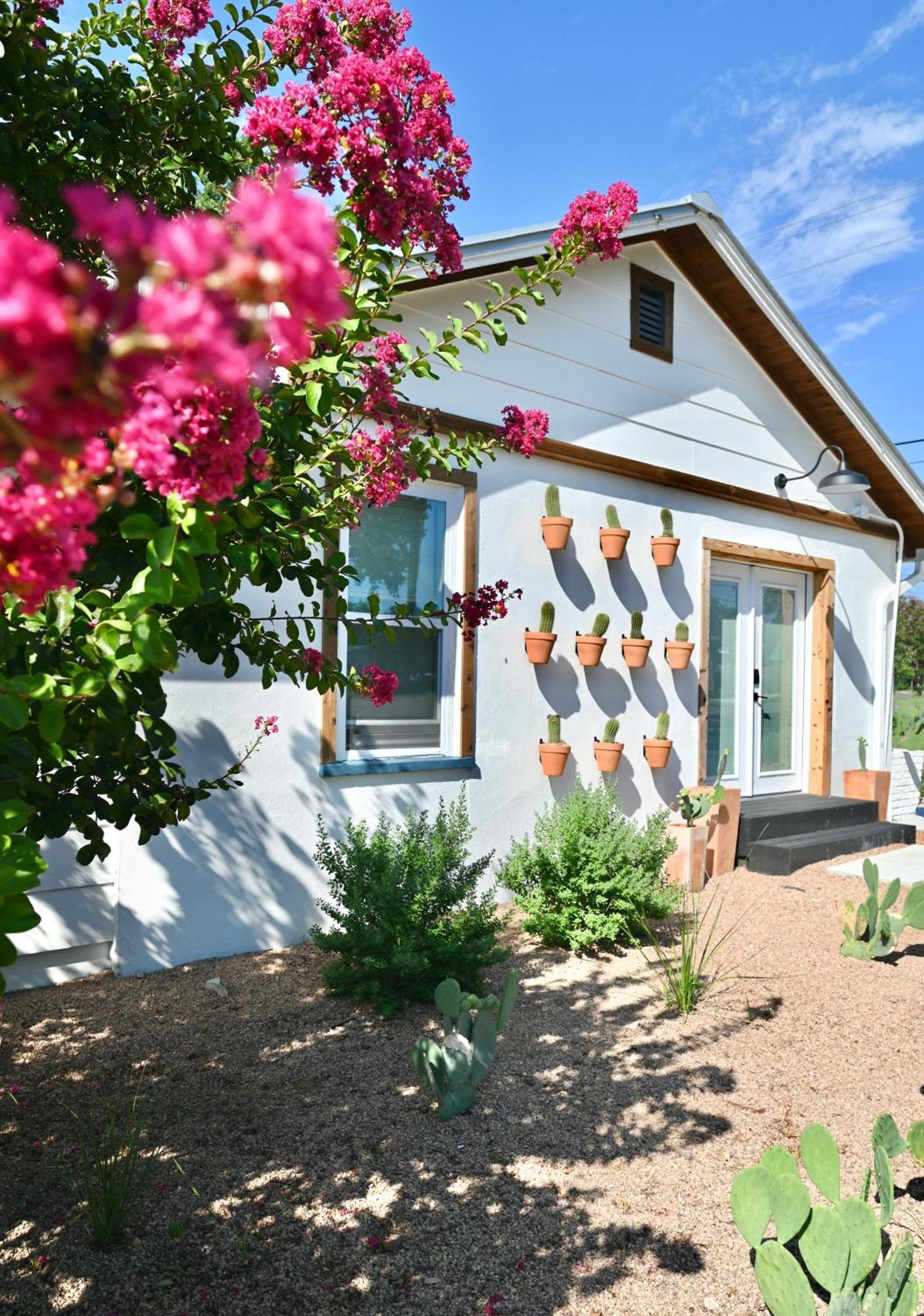 Blanco County Inn & Guesthouses Εξωτερικό φωτογραφία