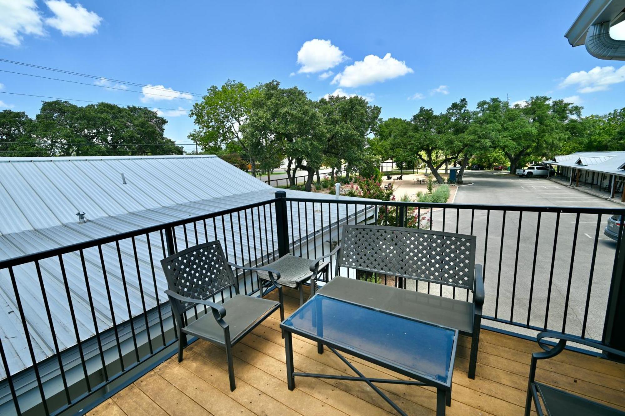 Blanco County Inn & Guesthouses Εξωτερικό φωτογραφία