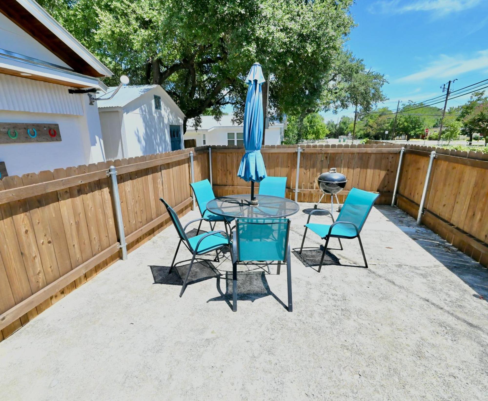 Blanco County Inn & Guesthouses Εξωτερικό φωτογραφία