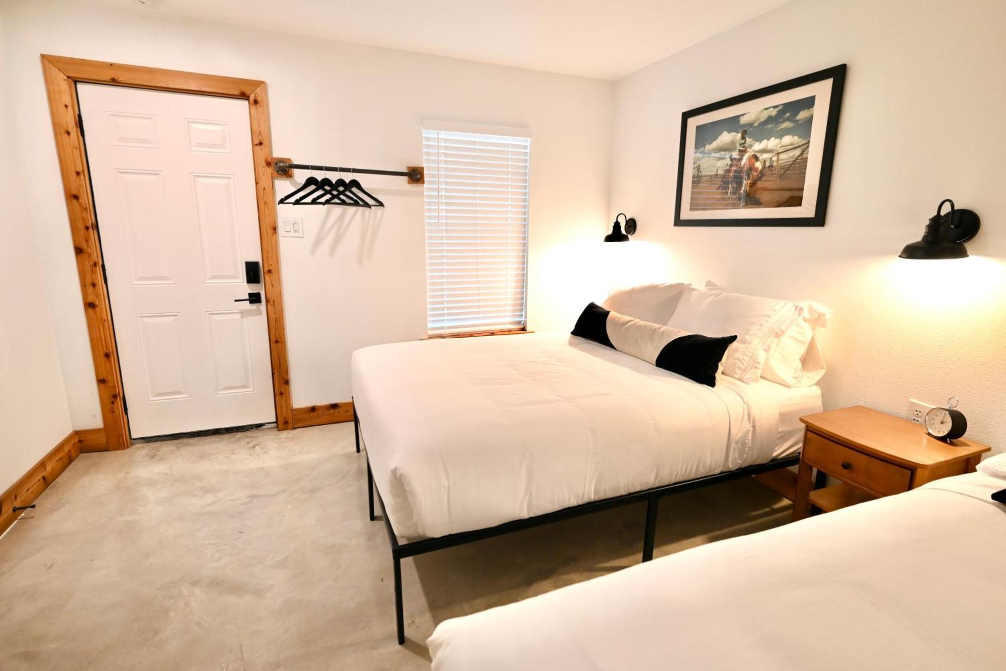 Blanco County Inn & Guesthouses Εξωτερικό φωτογραφία